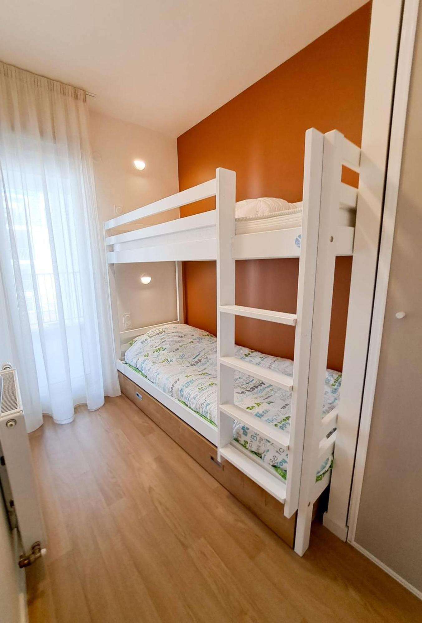 L'oranger Bleu - T3 Avec Piscine A 100m De La Plage, Salle De Sport, Securisee Appartement *